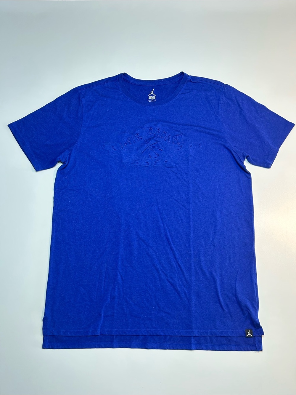 Jordan Men's T-Shirt Blue Embossed Air Jordan Wings Logo Casual Top Size